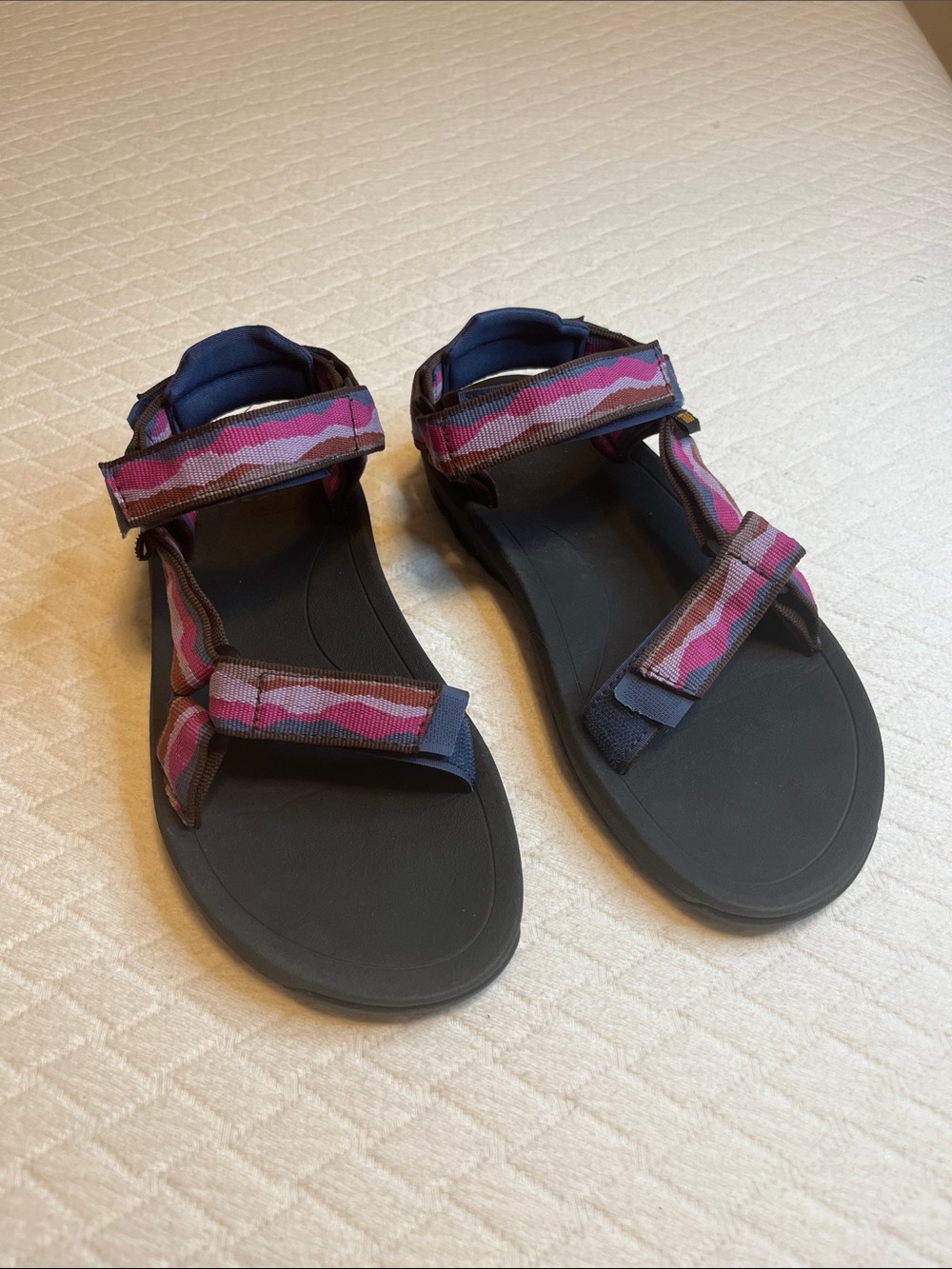 Teva Women's Patterned Pink and Navy Adjustable Sport Sandals, 4 eu 36